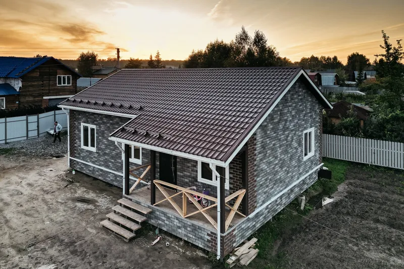 Из маленького домика — в большой новый